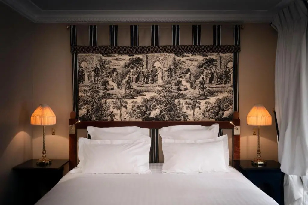 Superior Double room (full double bed)