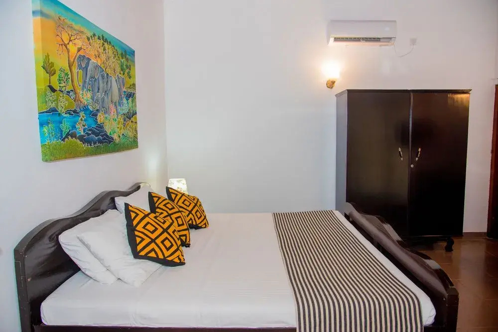 Goldi Villa