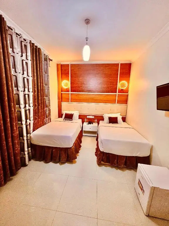 Deluxe Double room (twin beds)