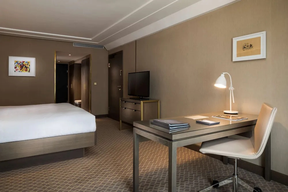 Hilton Vienna Plaza - Chambres