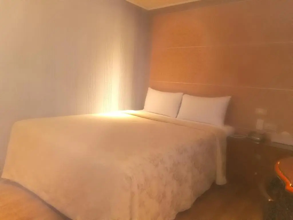 Golden Home Hotel - Chambres