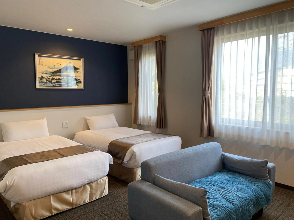HaoSTAY — 5