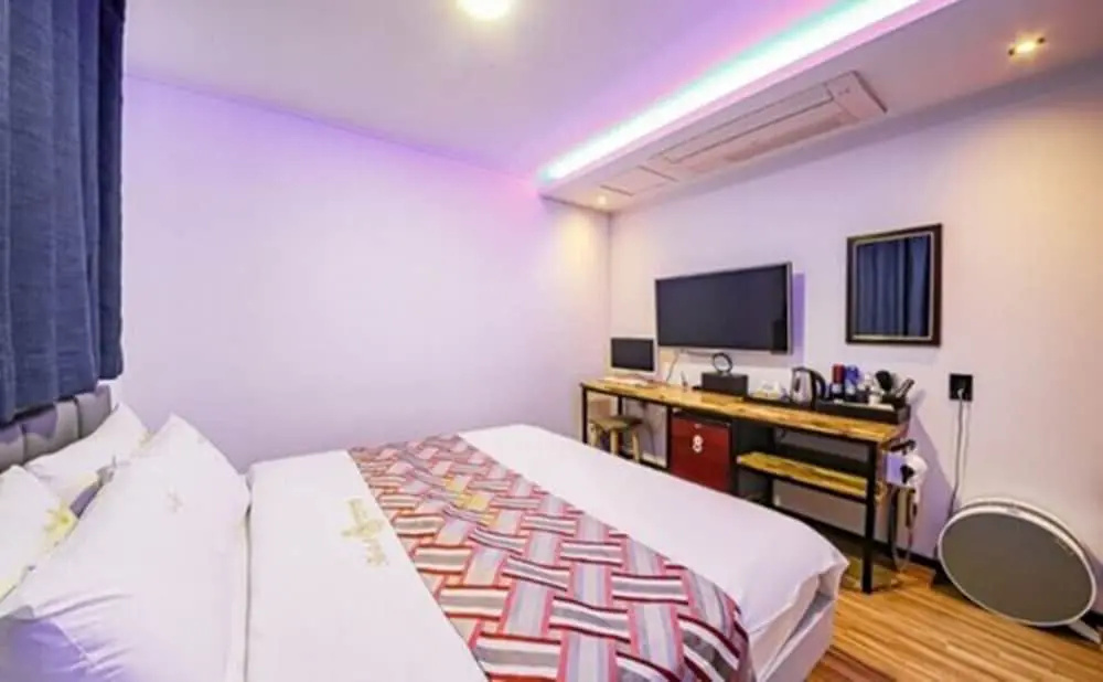 Hotel photo 13