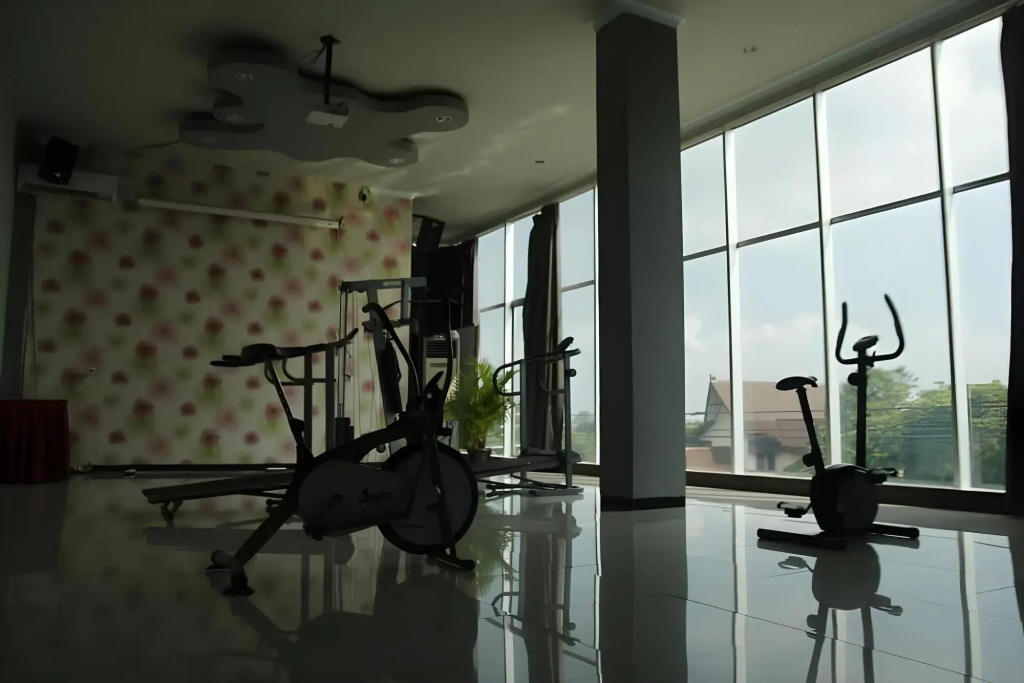 Hotel New Merdeka Pati - фото 14