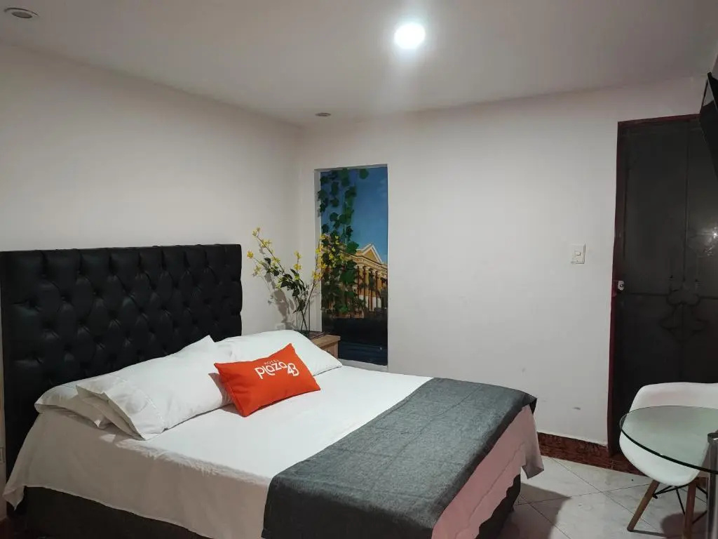 Hotel Plaza 43 - Chambres