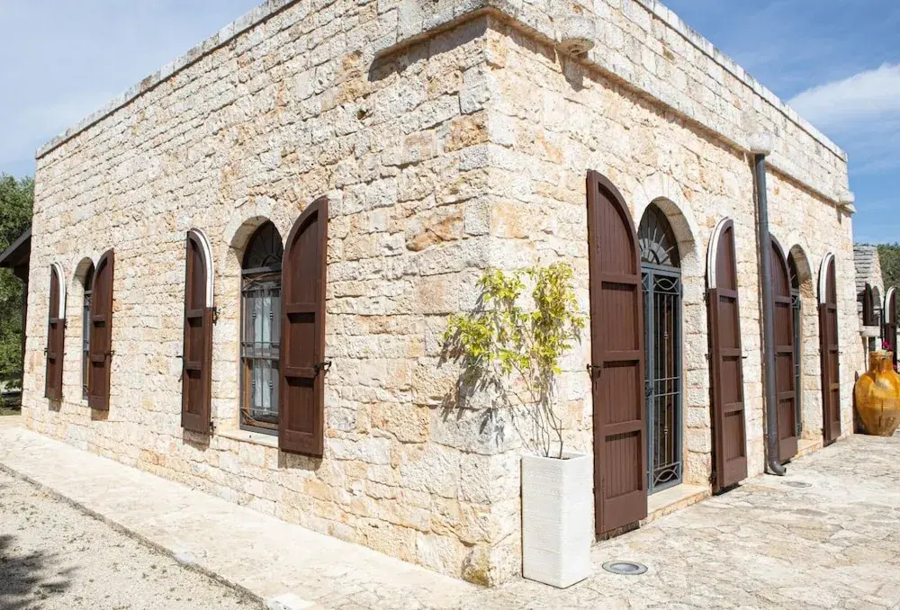 Trullo Degli Ulivi con Piscina e Idromassaggio