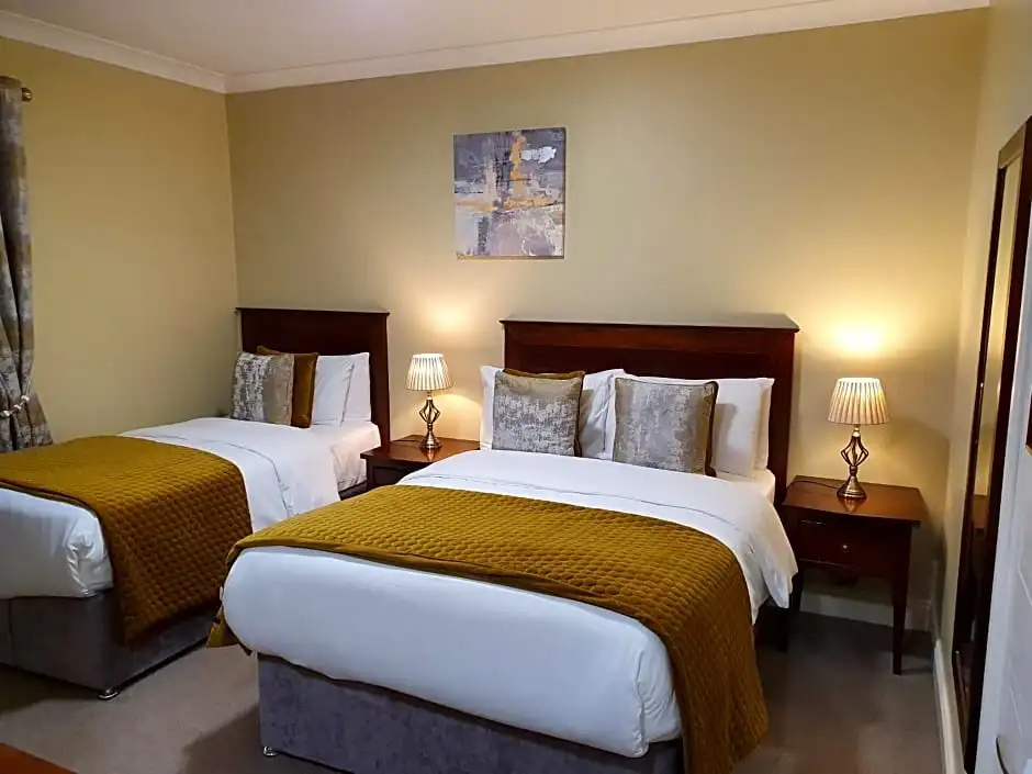 The Uppercross House Hotel - Chambres