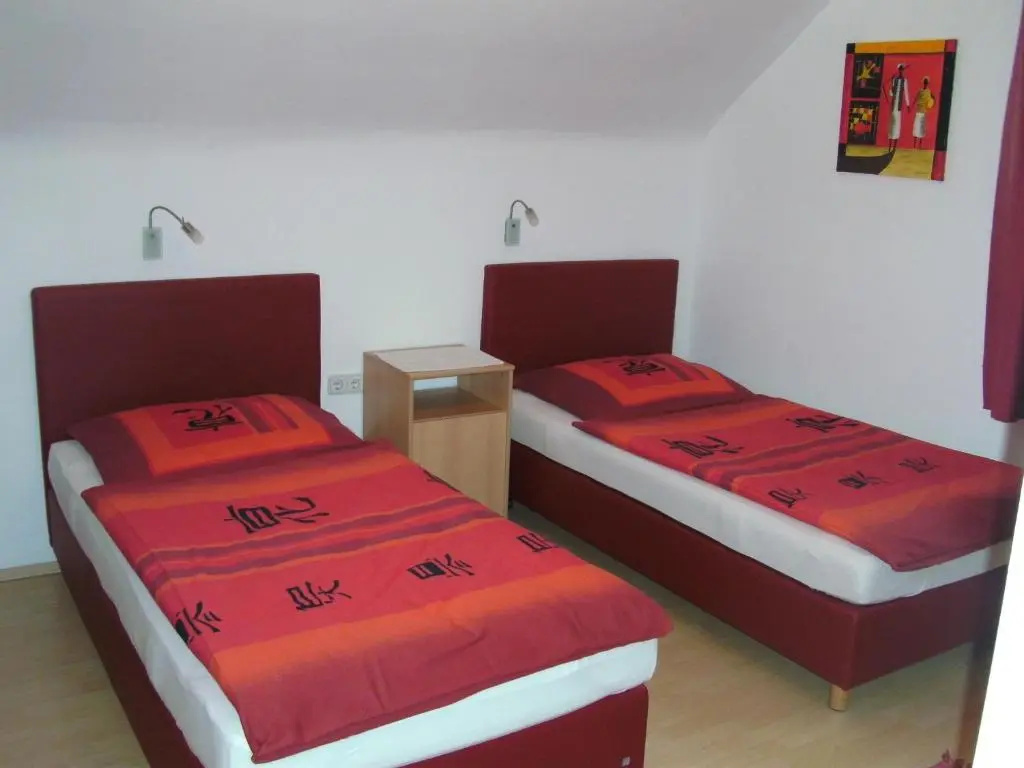 Pension Friederike Eder - Chambres