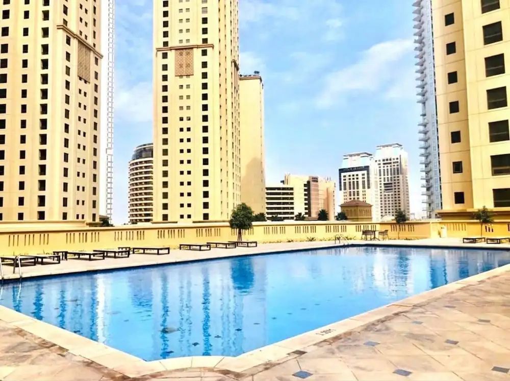 Jbr Sea View Captivating 4-bed Apartment in Dubai