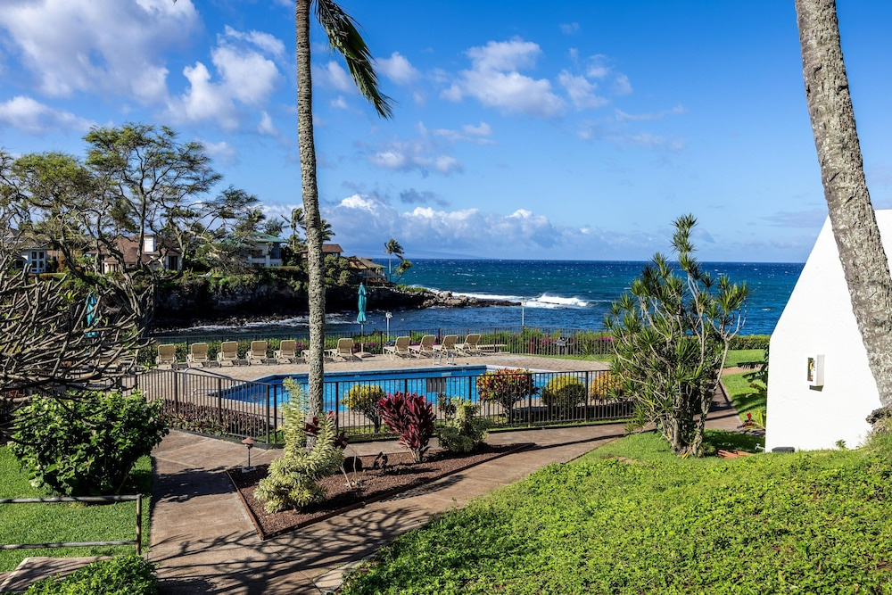 Oceanfront 2br Loft With Sunset Views - Unit C23 1 Bedroom Condo