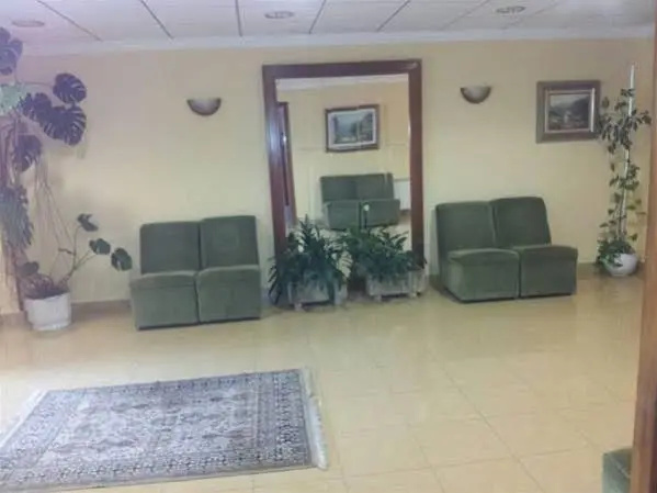 Lobby & Reception