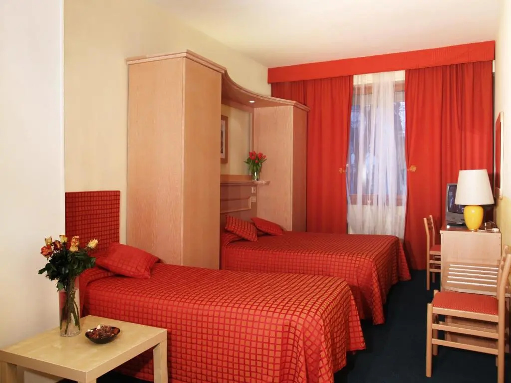 Hotel Meridiana - Chambres