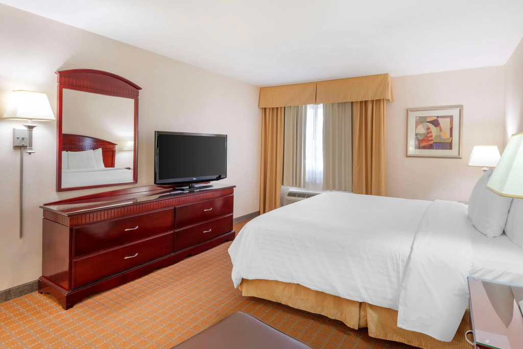 Best Western Plus West Covina Inn - Général