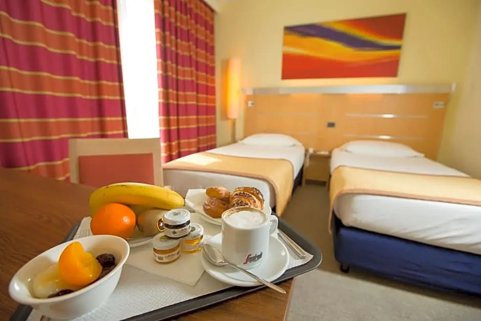 UNA Hotels Cesena Nord - Chambres