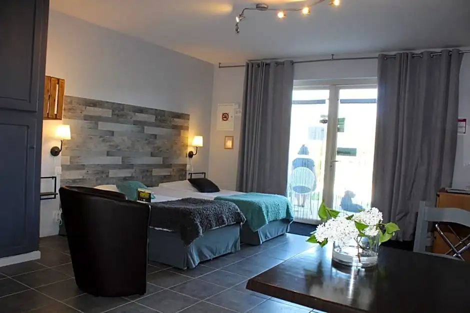 Comfort room