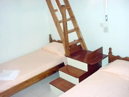Menigos House 129