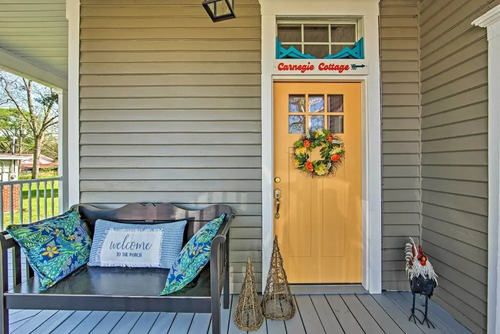 Renovated 'carnegie Cottage' - Walk to Dtwn!