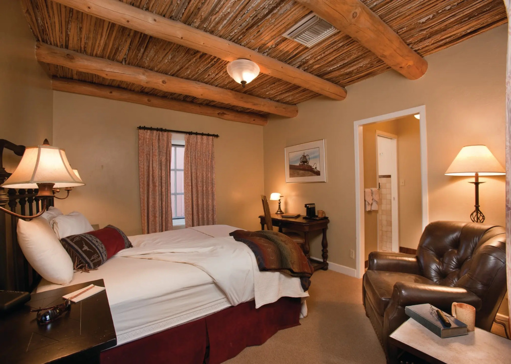 Tanque Verde Ranch by null