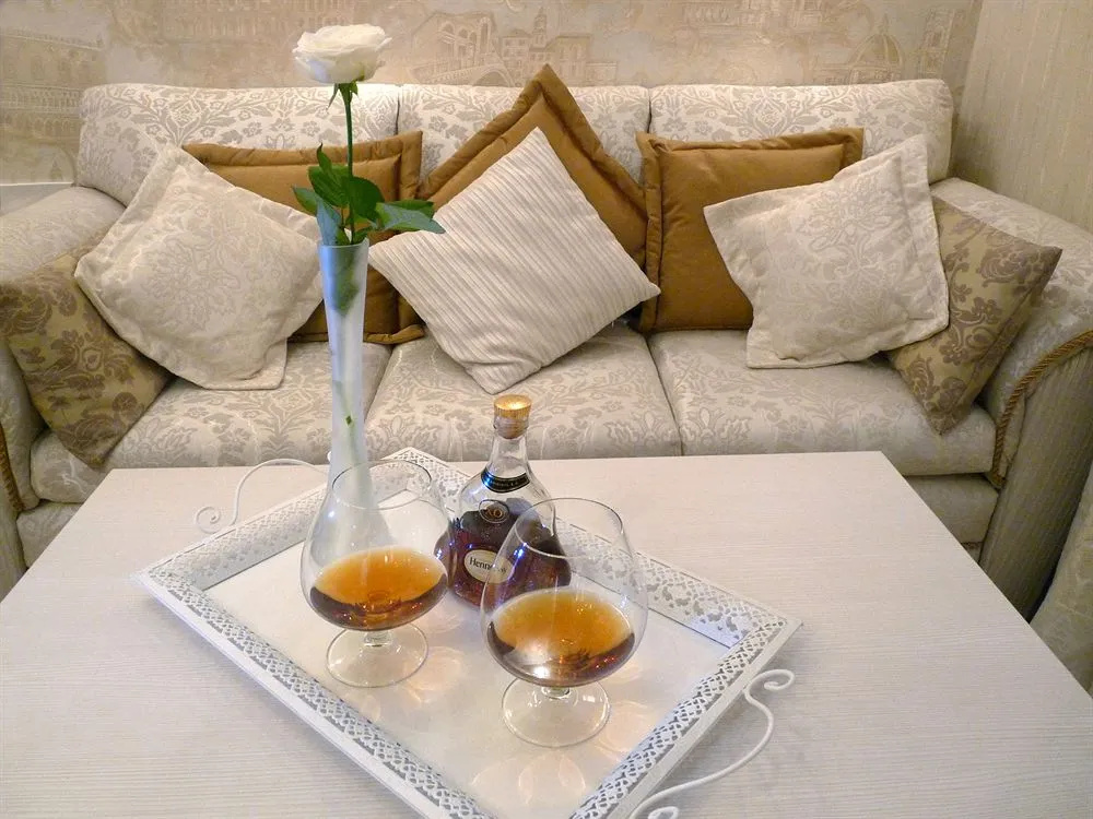 Eney Hotel - Général