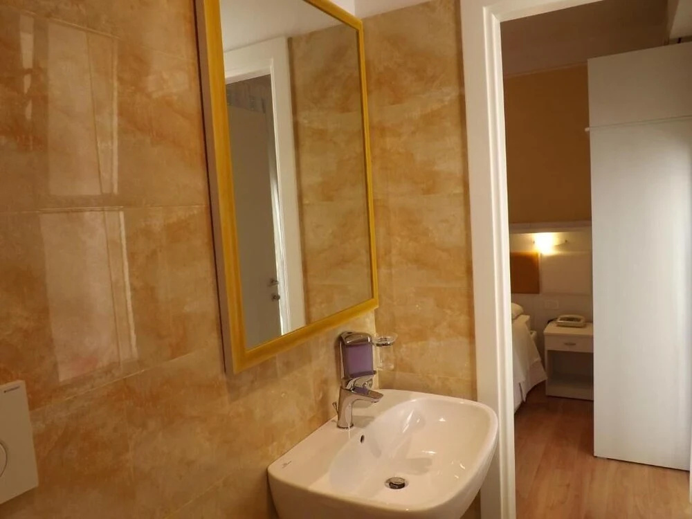 Classic Quadruple room