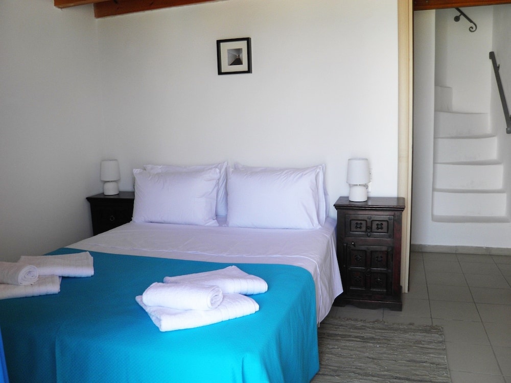 Santorini Traditional Suites — 3