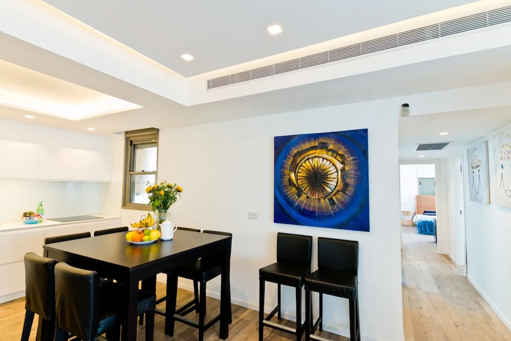 3 BR Family Home Sea View and 2 Parking