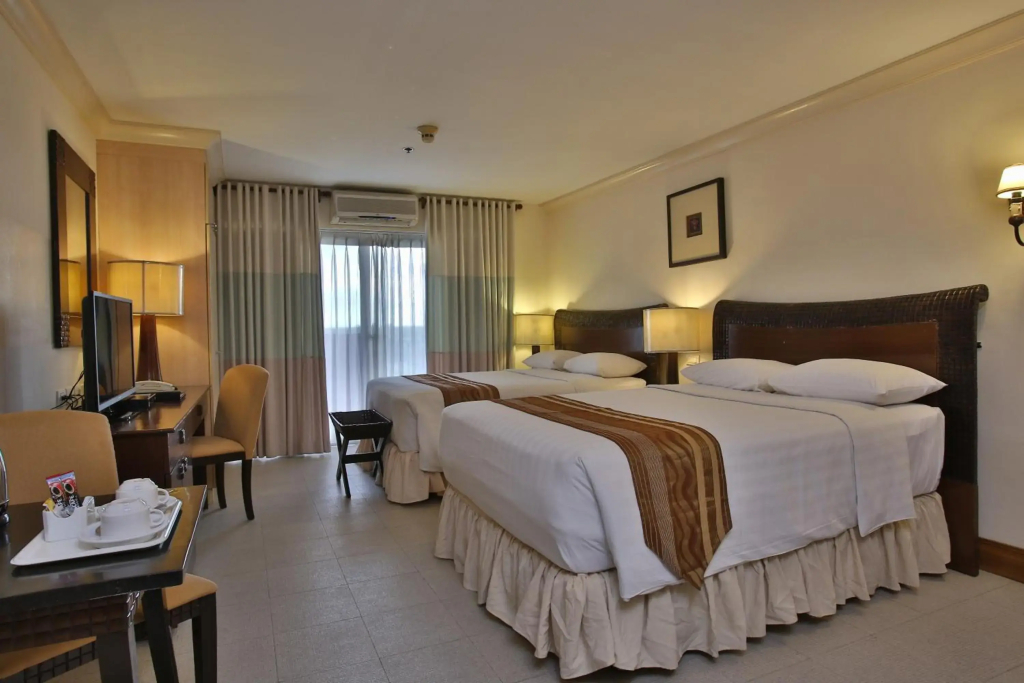 Crown Regency Suites & Residences - Mactan - фото 3