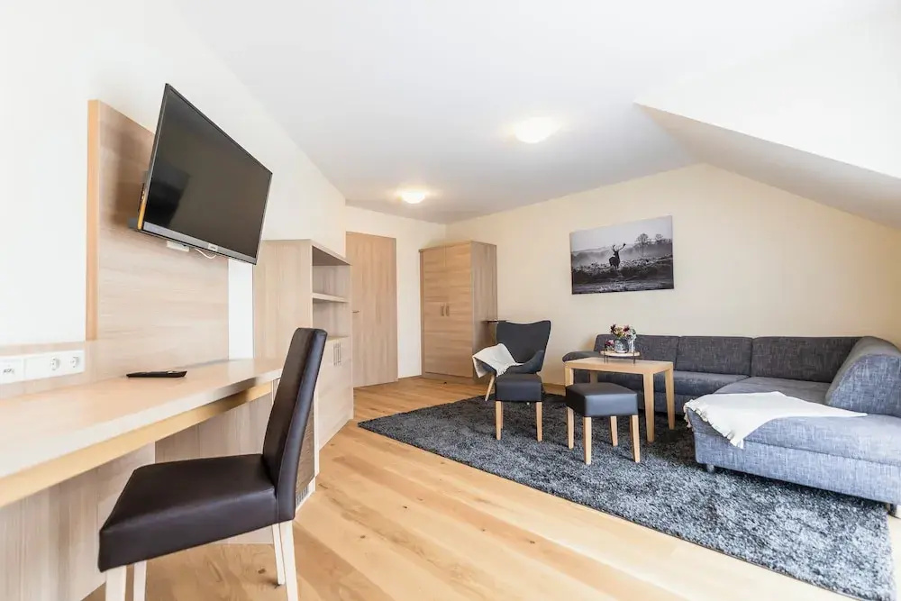 Deluxe Suite with balcony