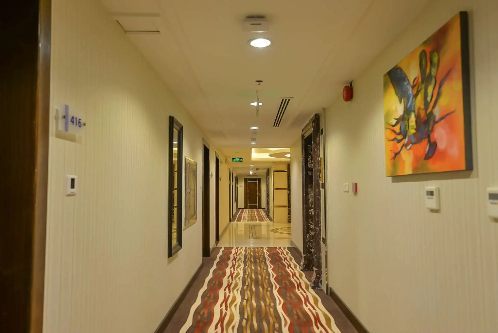 Crown Town Hotel - Général