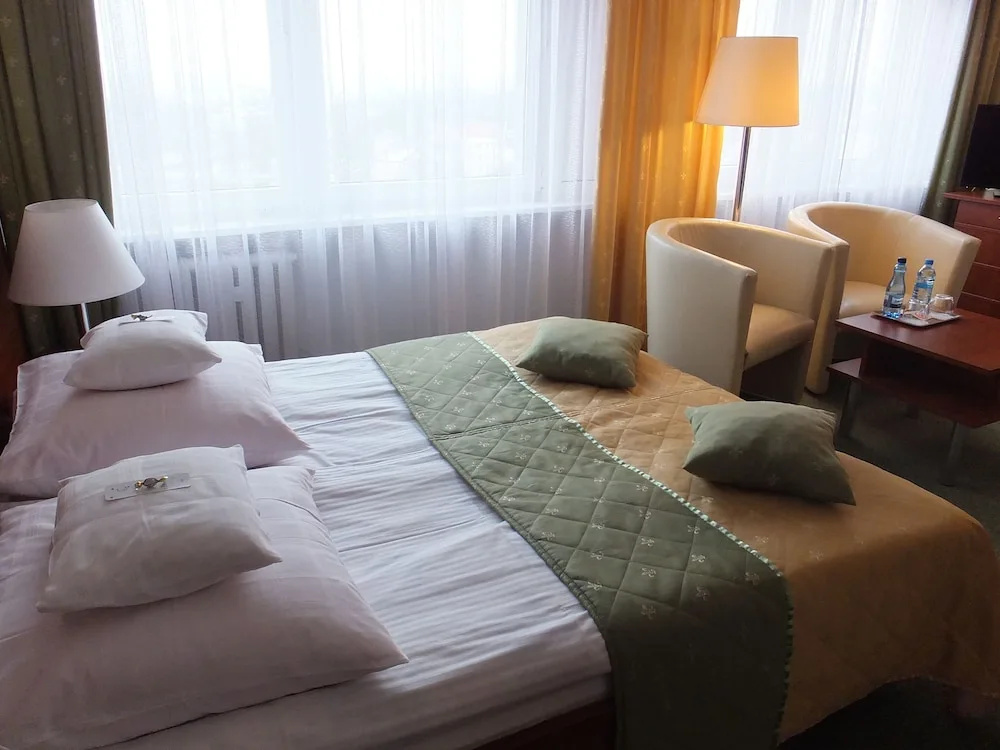 Hotel Gromada Pila - Chambres