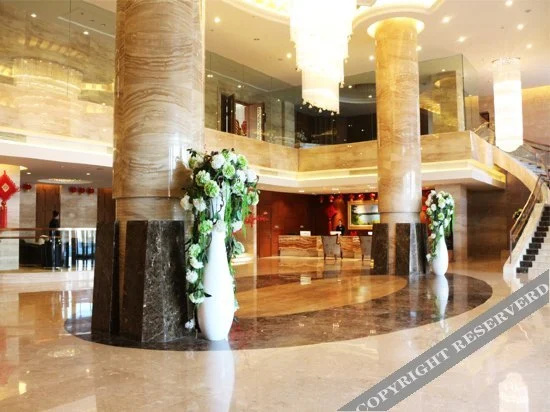 Lobby & Reception