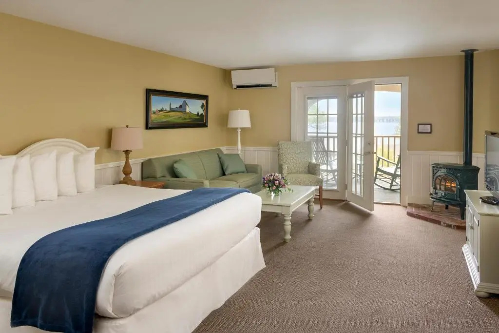 Spruce Point Inn - Chambres