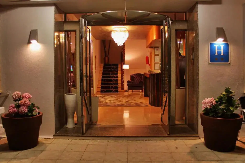 Hotel photo 13