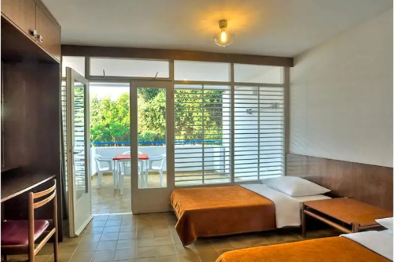 1 Bedroom Apartment with balcony