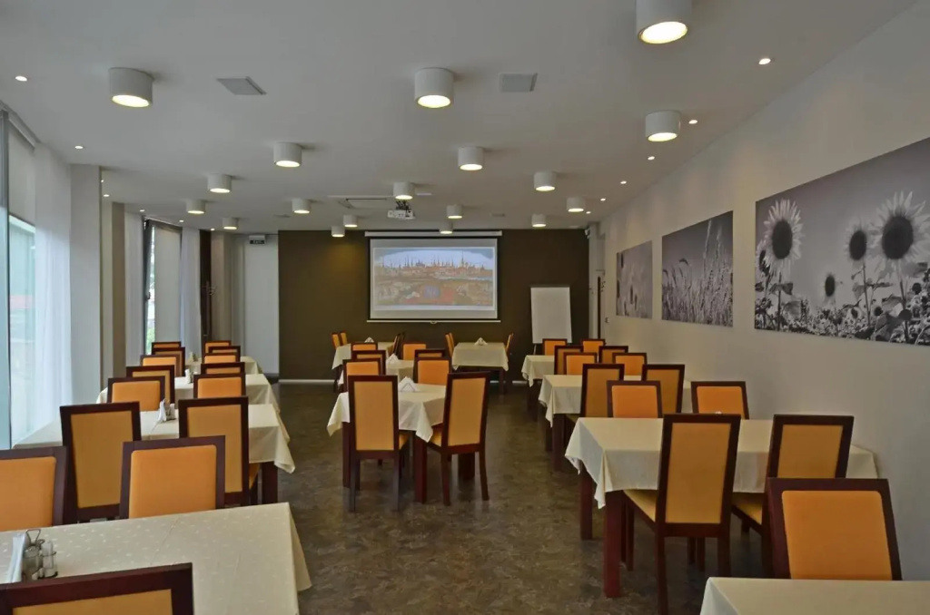 Hotel photo 10