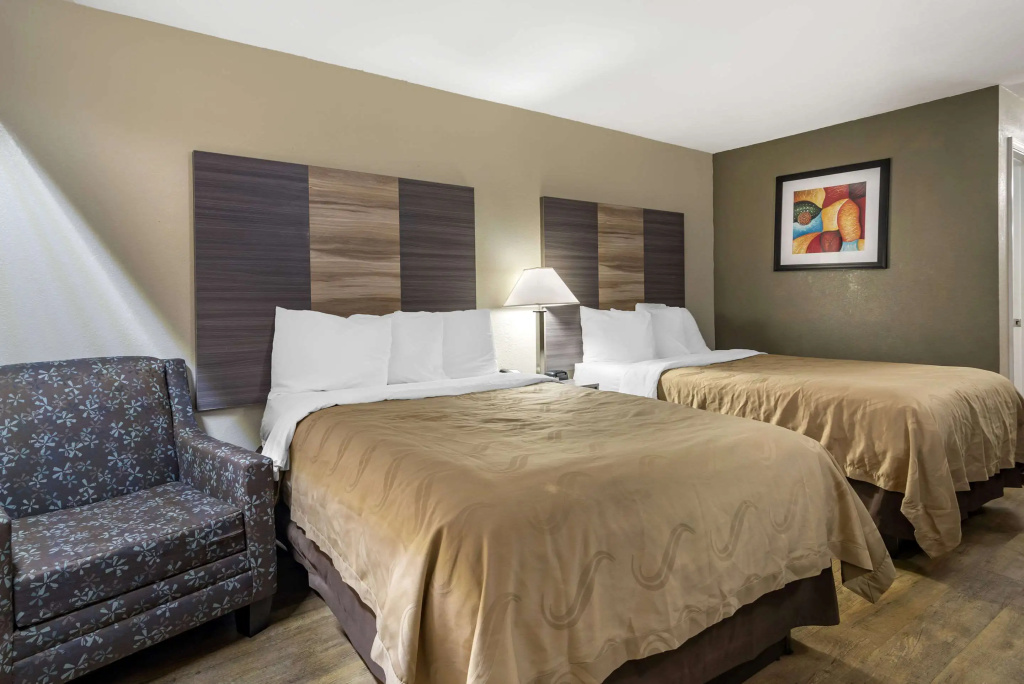Standard Quadruple room
