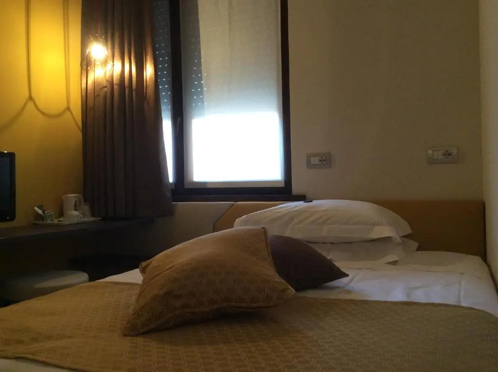 Standard Single room