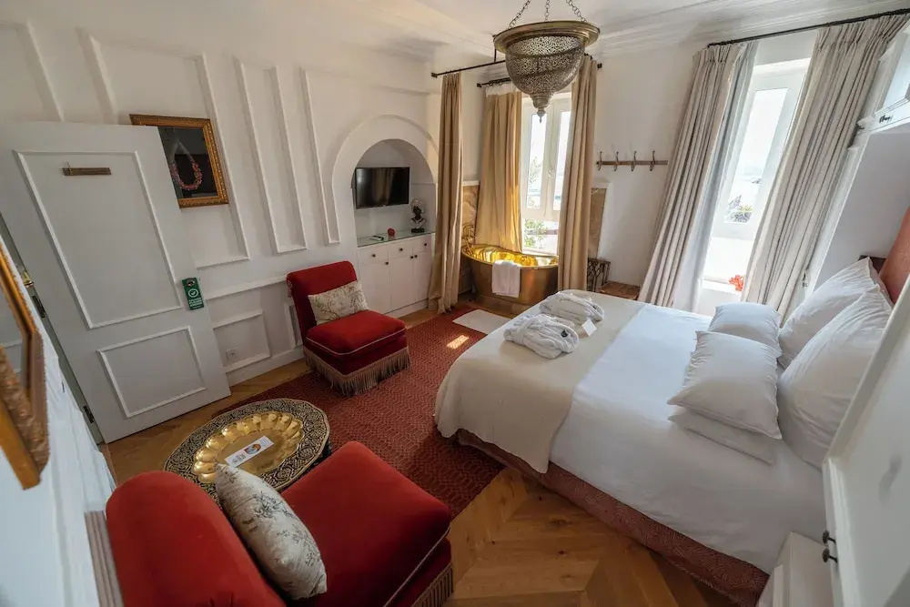 Luxury room