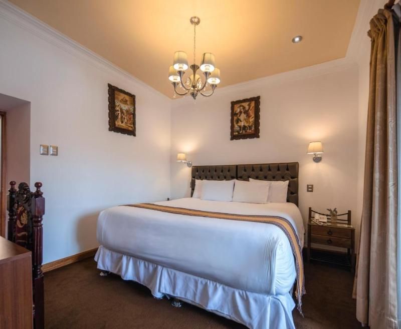 Double Suite (full double bed)
