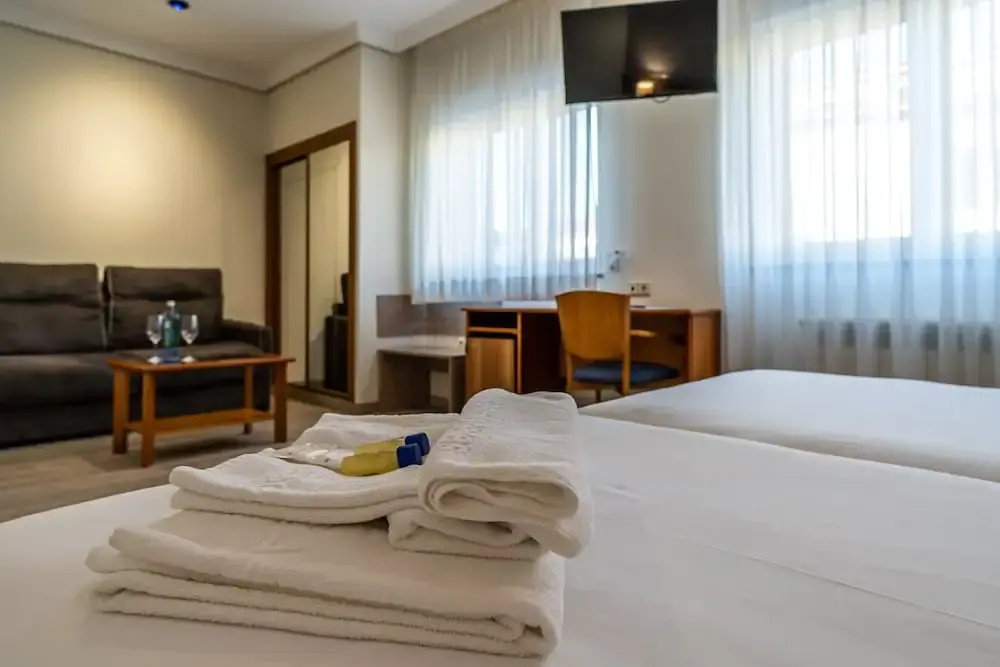 Hotel Ciudad de Compostela - Chambres