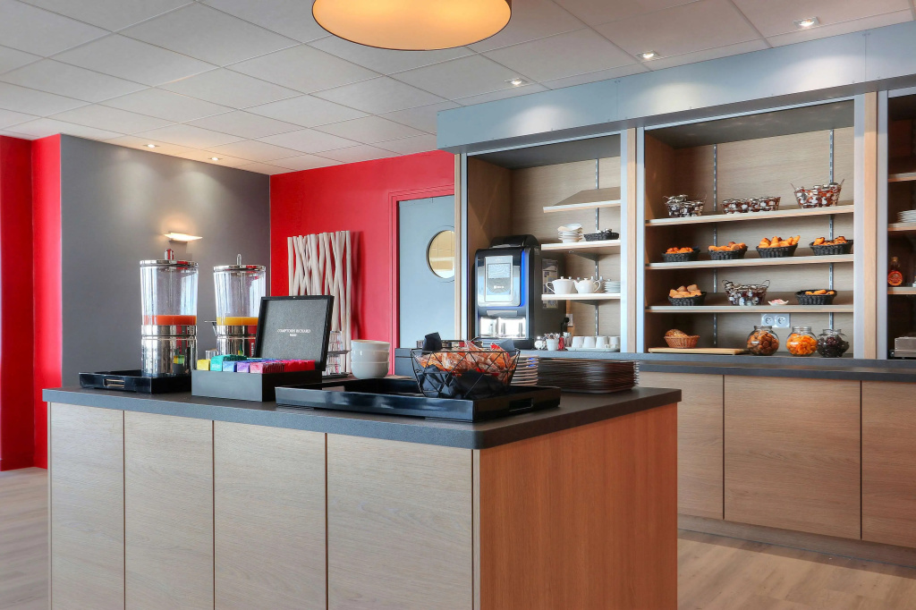 Hotel photo 13