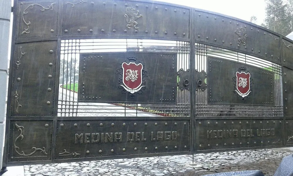 Medina Del Lago