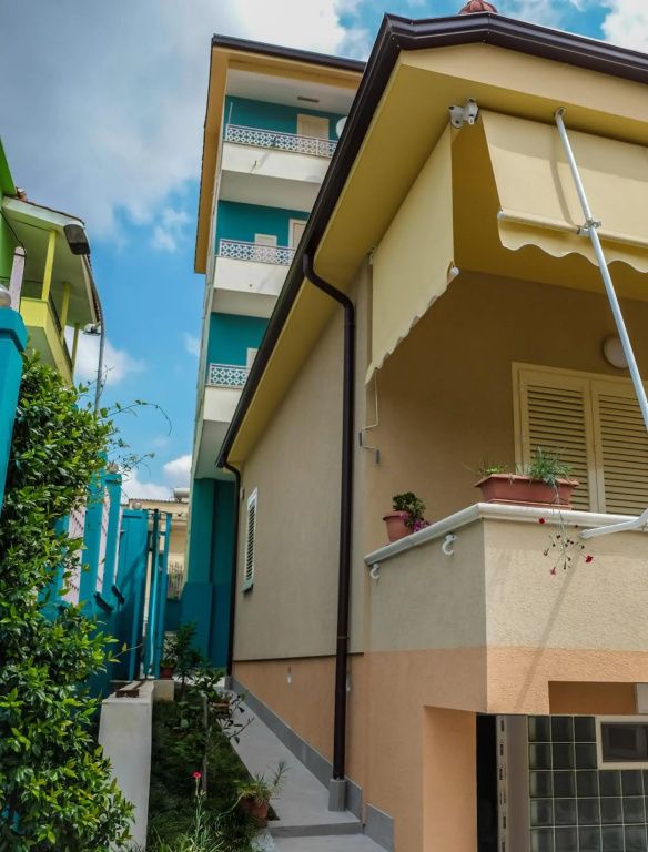 Ariadnes Apartments