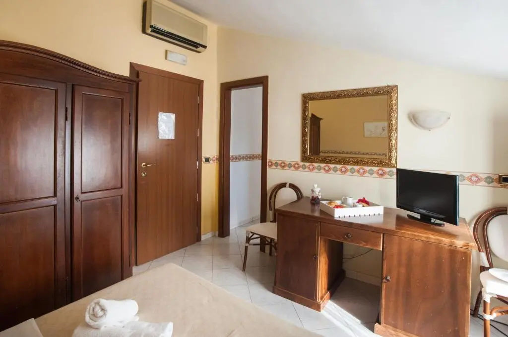 Hotel Caserta Antica - Chambres
