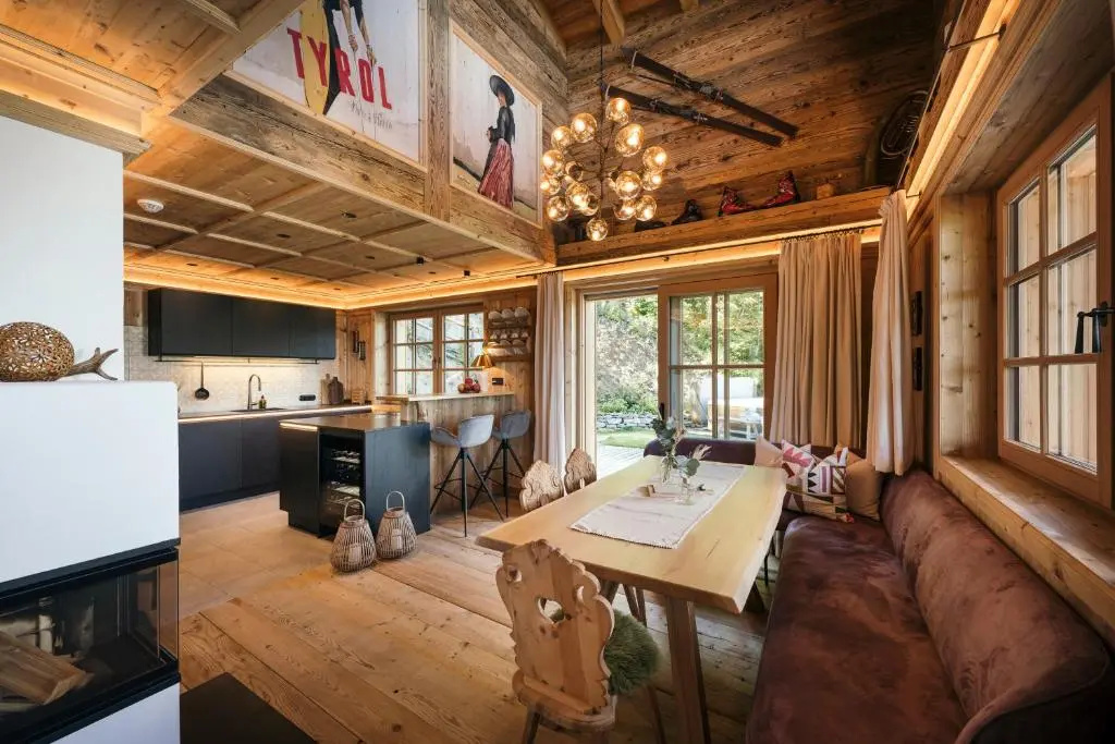 Superior Chalet