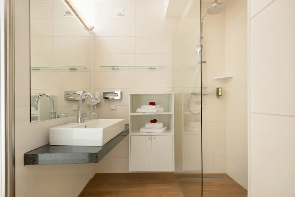 Thermenhof PuchasPLUS Loipersdorf - Chambres