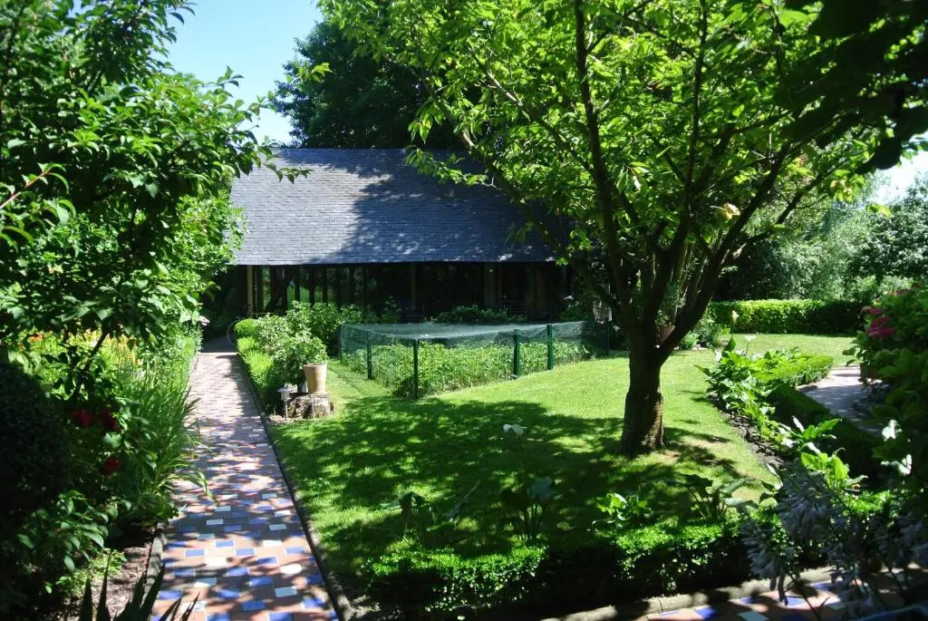 2 Bedrooms Cottage