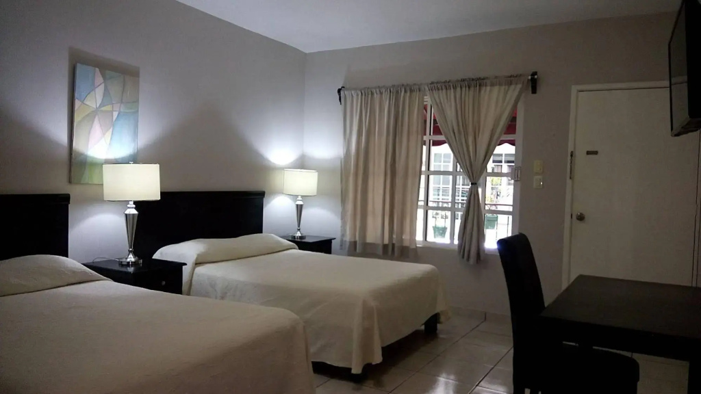 Boca Inn Hotel & Suites - Général