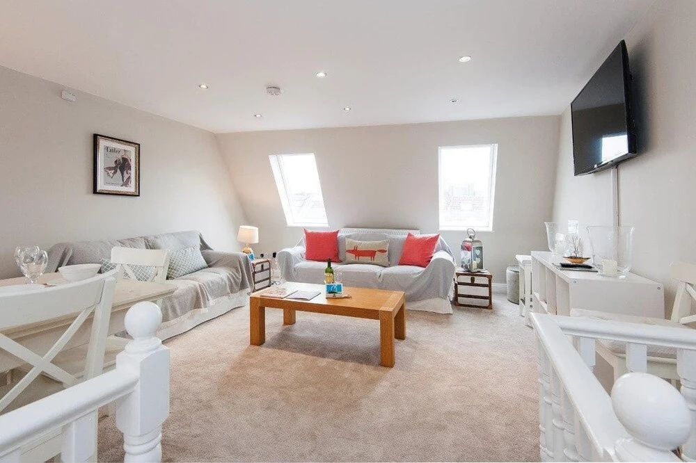 The Stephendale Road Townhouse - SL