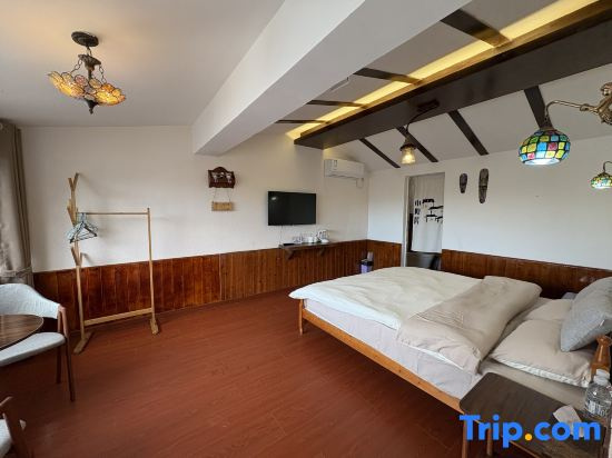 Standard Double room with sea view (full double bed)